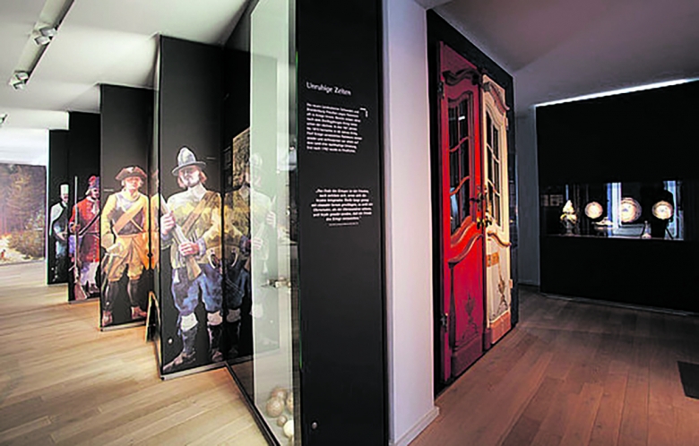 Blick in die landesgeschichtliche Dauerausstellung, zwei Ausstellungseröffnungen ab dem 1. April 2021