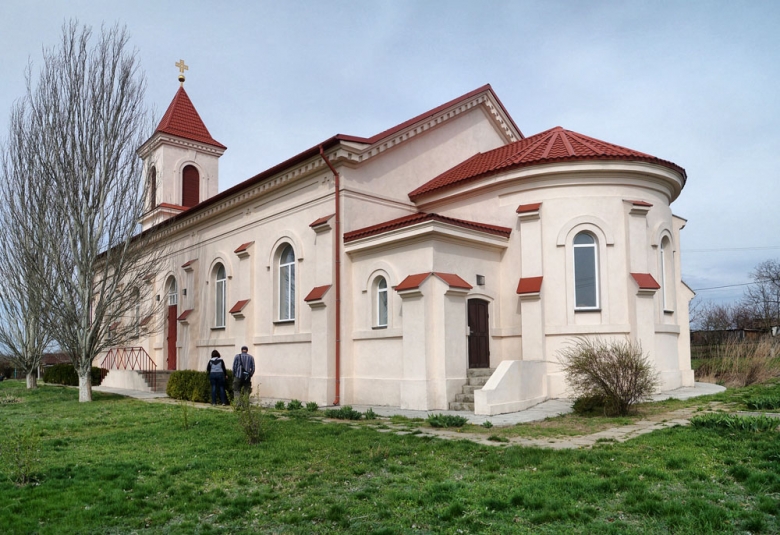 Rückzugsort für die deutsche Minderheit: Die wiederaufgebaute evangelische Kirche in Schlangendorf