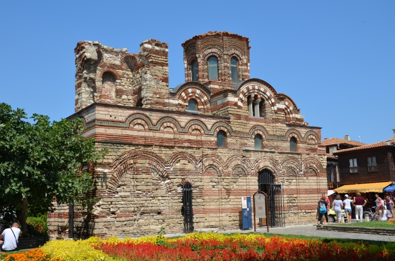 Eine von einst rund 40 Kirchen in Alt-Nessebar: Die Pantokratorkirche ist im Innern vorbildlich restauriert