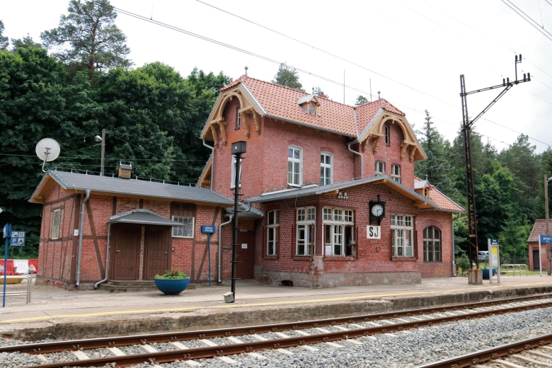 Der Bahnhof in Altfinken (Str. Jablonki)