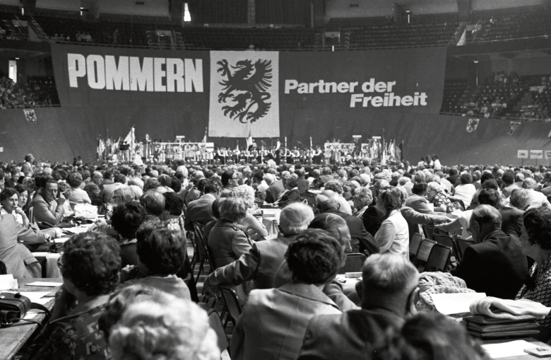 Bekenntnis zur Heimat in bewegender Zeit: Pommerntreffen in den 1970er Jahren 