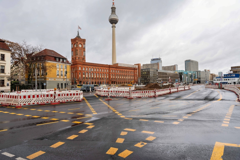 Zurzeit ein unwirtlicher Verkehrsknotenpunkt: Der Berliner Molkenmarkt