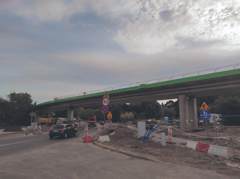 Hier soll bald eine Straßenbahn verkehren: Bau einer Brücke in Allenstein