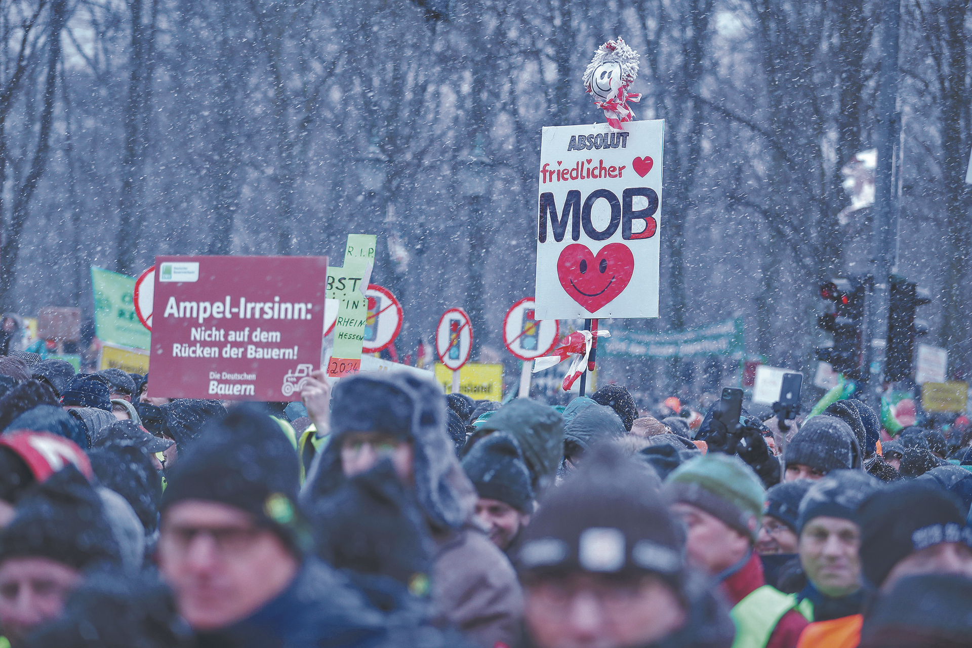 Der tiefe Riss zwischen der Regierung und weiten Teilen des Volkes