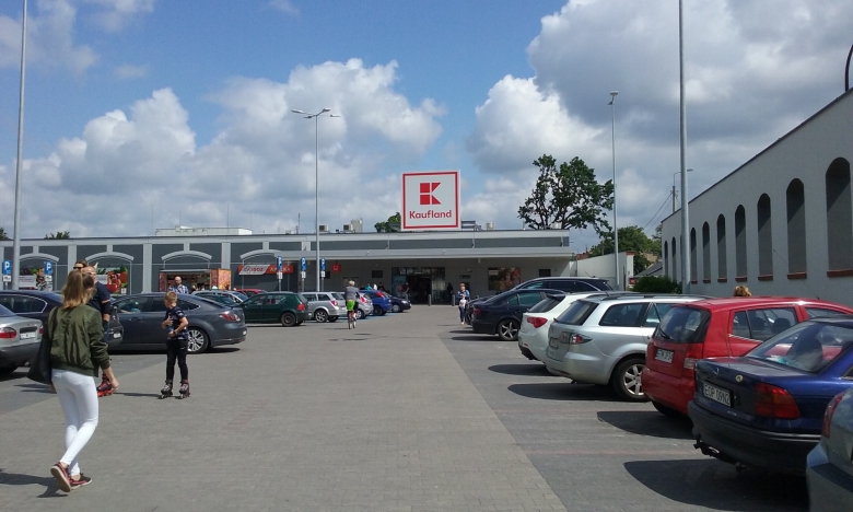 Kaufland hat den Vorteil einer hohen Präsenz in der Fläche: Kauflandmarkt im polnischen Tomaszów Mazowiecki