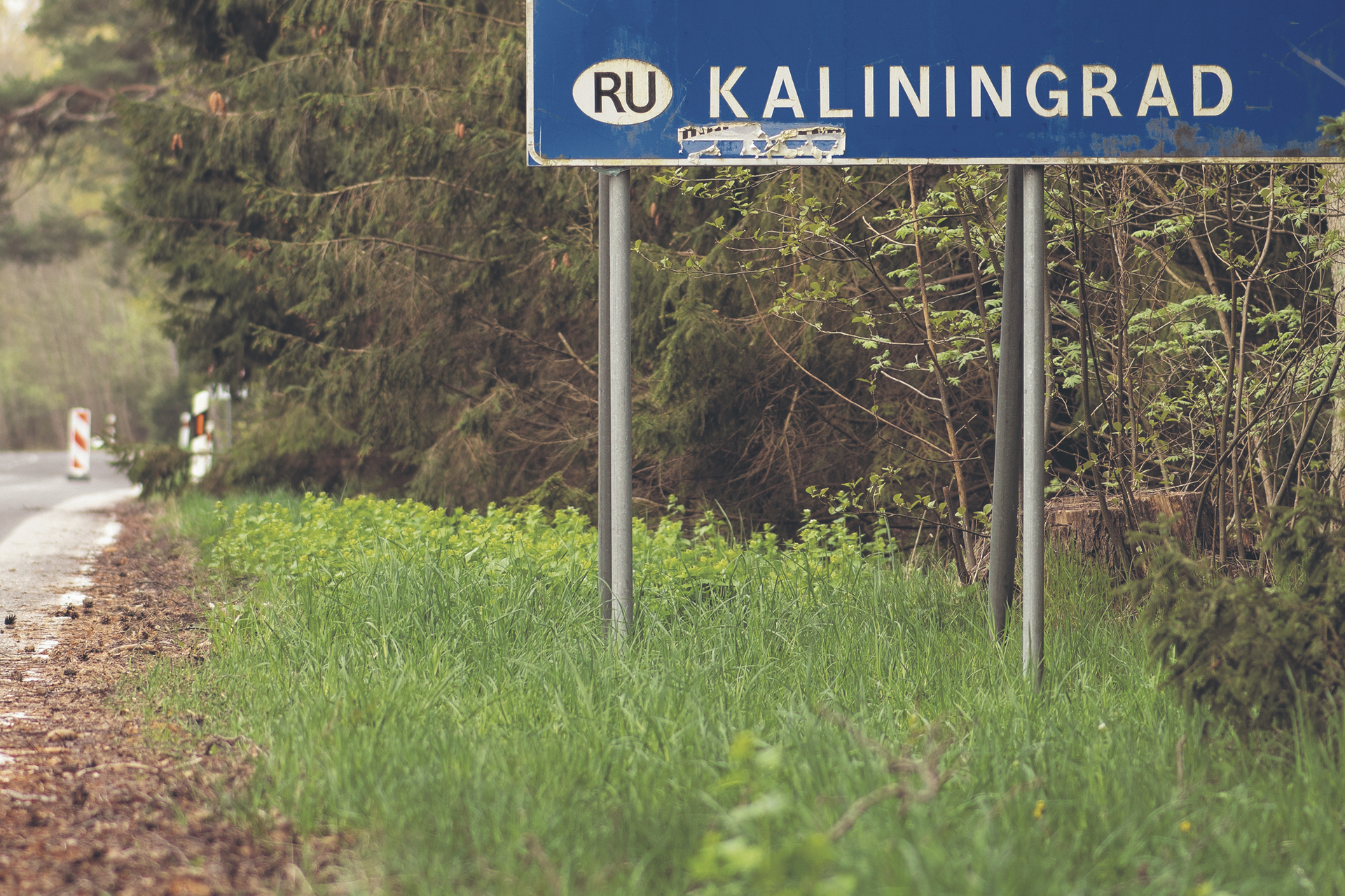 Für die Meisten heute wieder geschlossenes Gebiet: Das Straßenschild weist nach Königsberg