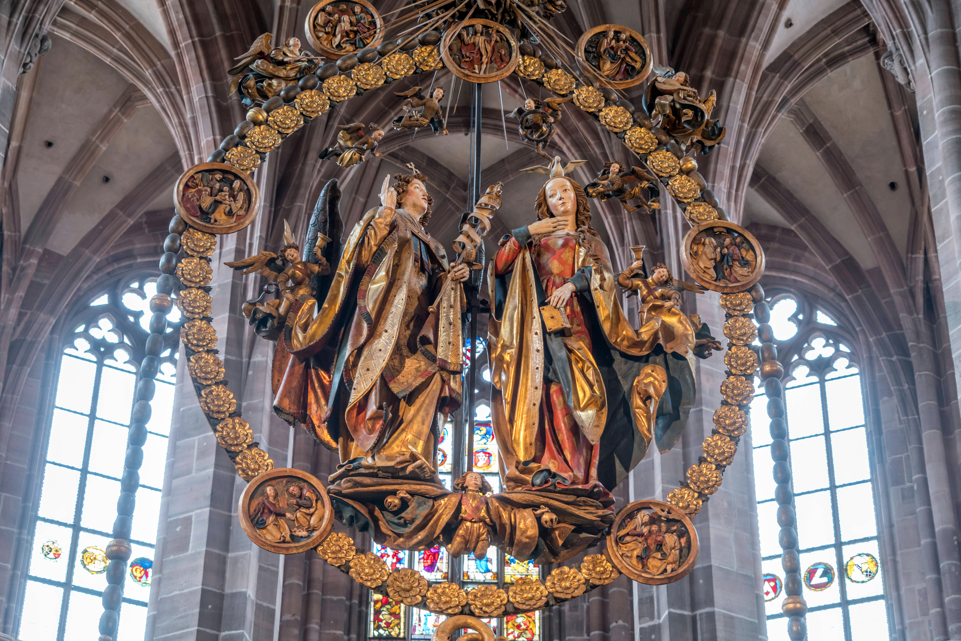 Vom Bildersturm der Reformation verschont geblieben: Der von Veit Stoß geschaffene Engelsgruß in der Kirche St. Lorenz