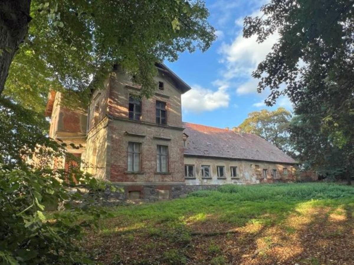 „Schade, dass das Herrenhaus im Verfall begriffen ist“: Bedauern von polnischer Seite über den Zustand der Preußenresidenz