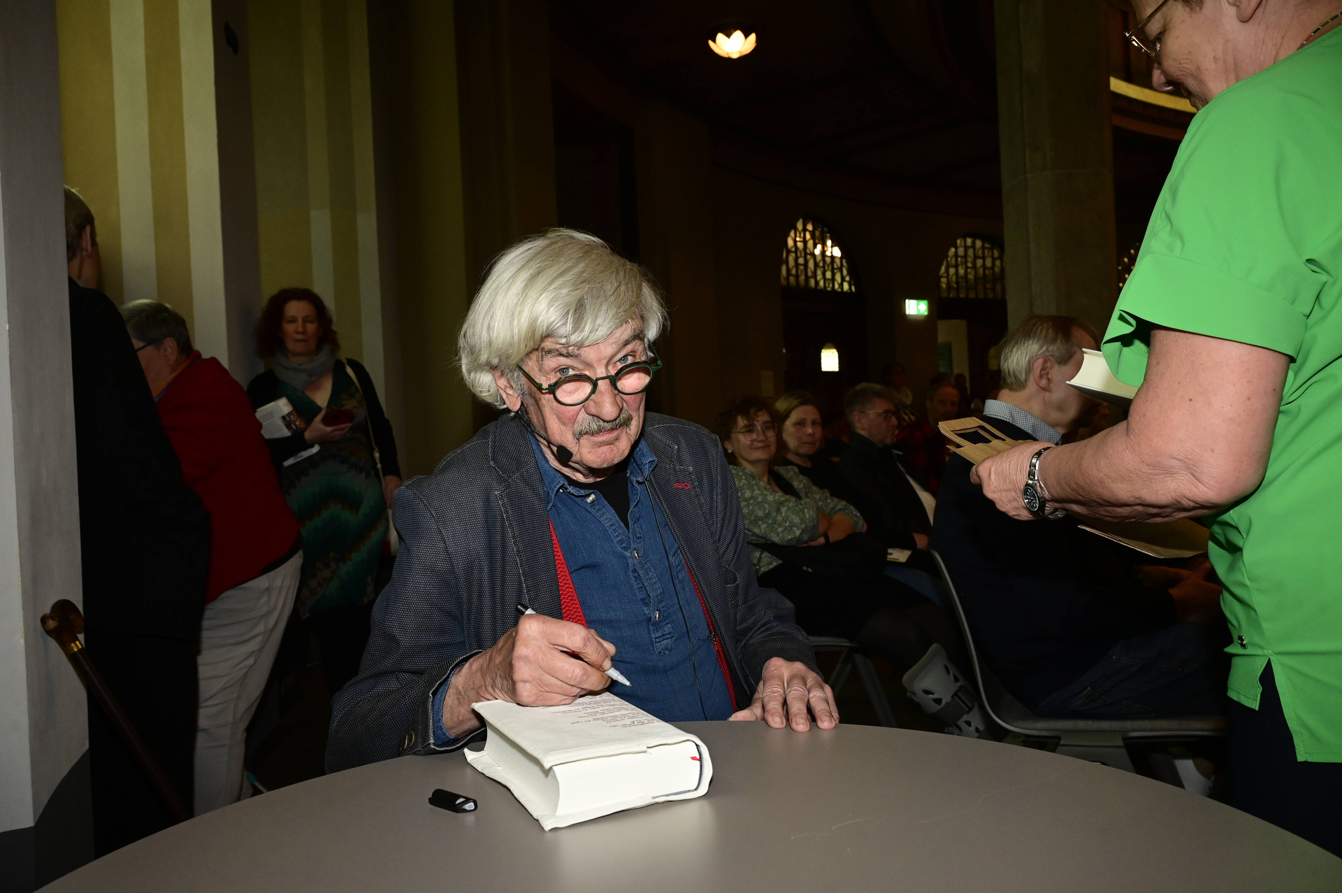 Schrieb ein halbes Jahrtausend nach der Moralsatire des Humanisten Sebastian Brant ein neues „Narrenschiff“: Der aus Heinzendorf in Oberschlesien stammende Schriftsteller Christoph Hein