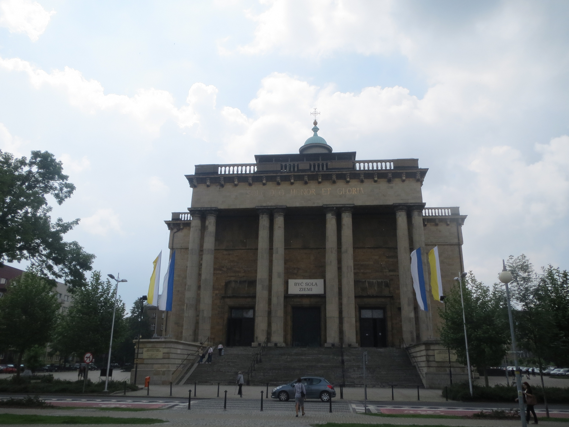 Oberschlesisches Pantheon in den Katakomben der Kattowitzer Christkönigskathedrale zeigt amputierte Geschichte