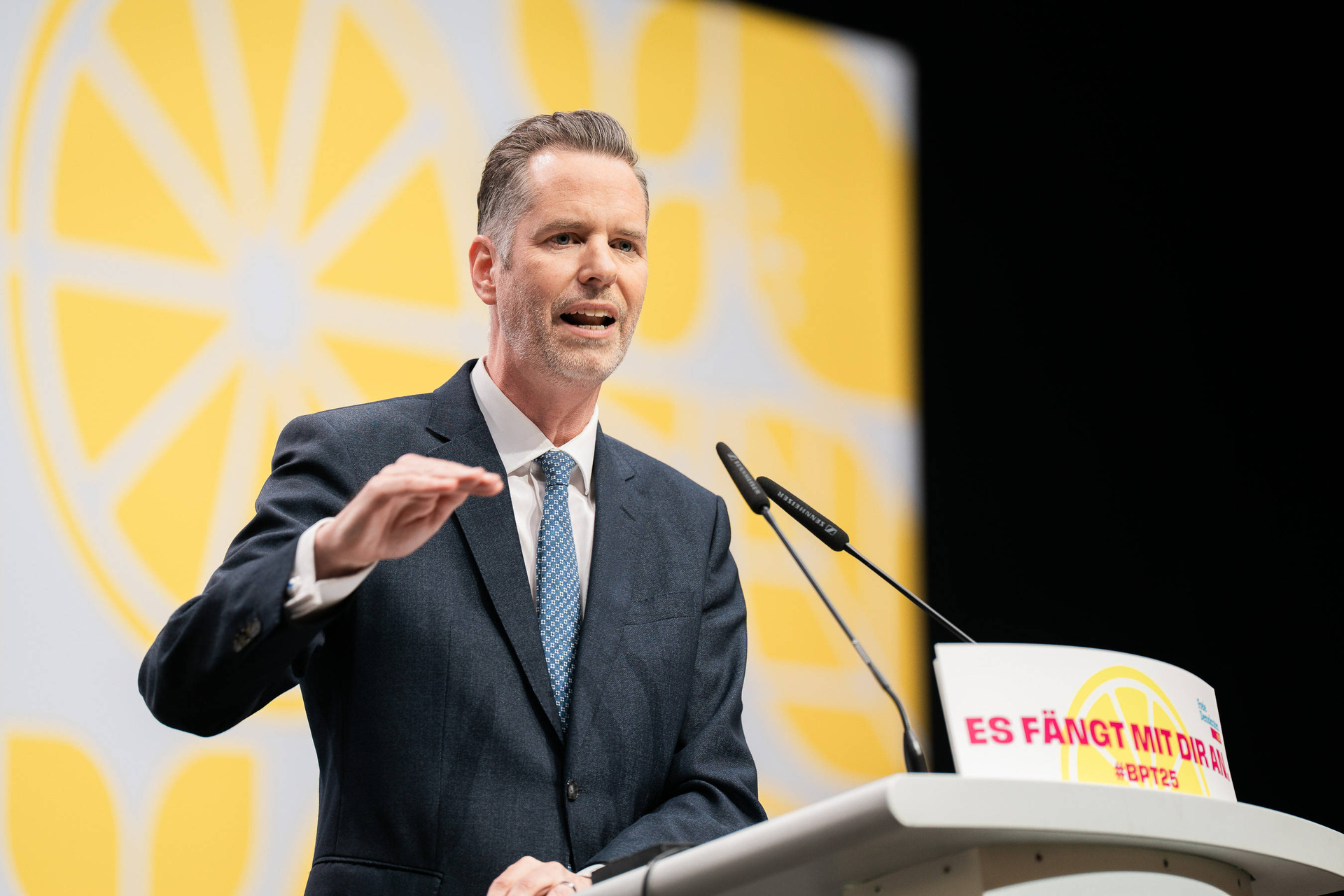 Der neu gewählte Parteichef Christian Dürr: Kann er es schaffen, die FDP wieder nach oben zu führen?  