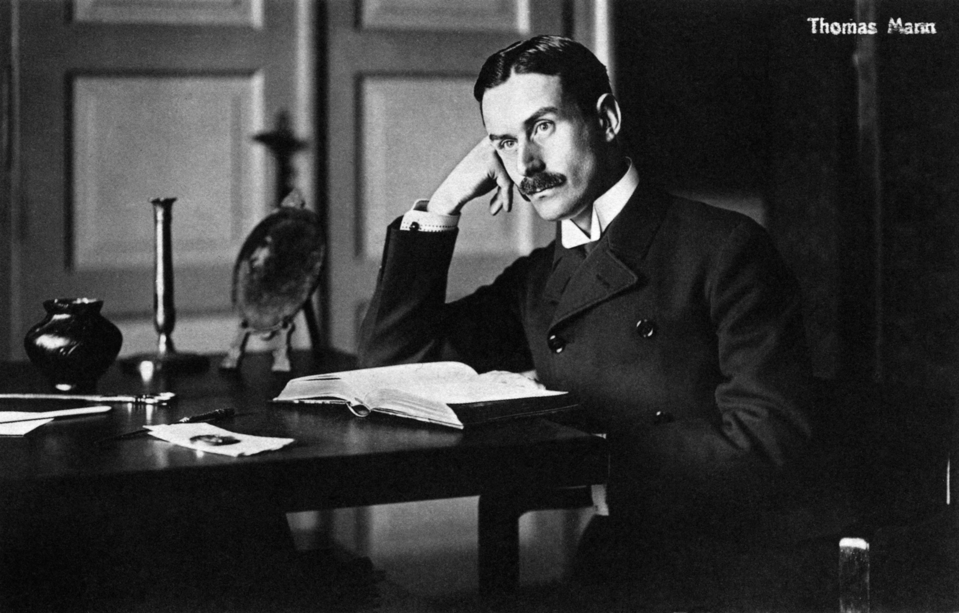 Bohemien Thomas Mann am Schreibtisch: Ein Porträt des Künstlers als junger Mann