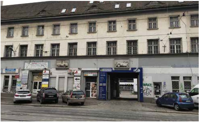 Die Fabrikhalle der Beckmänner in der Tauentzienstraße [ul. Kościuszki] von Breslau steht bis heute