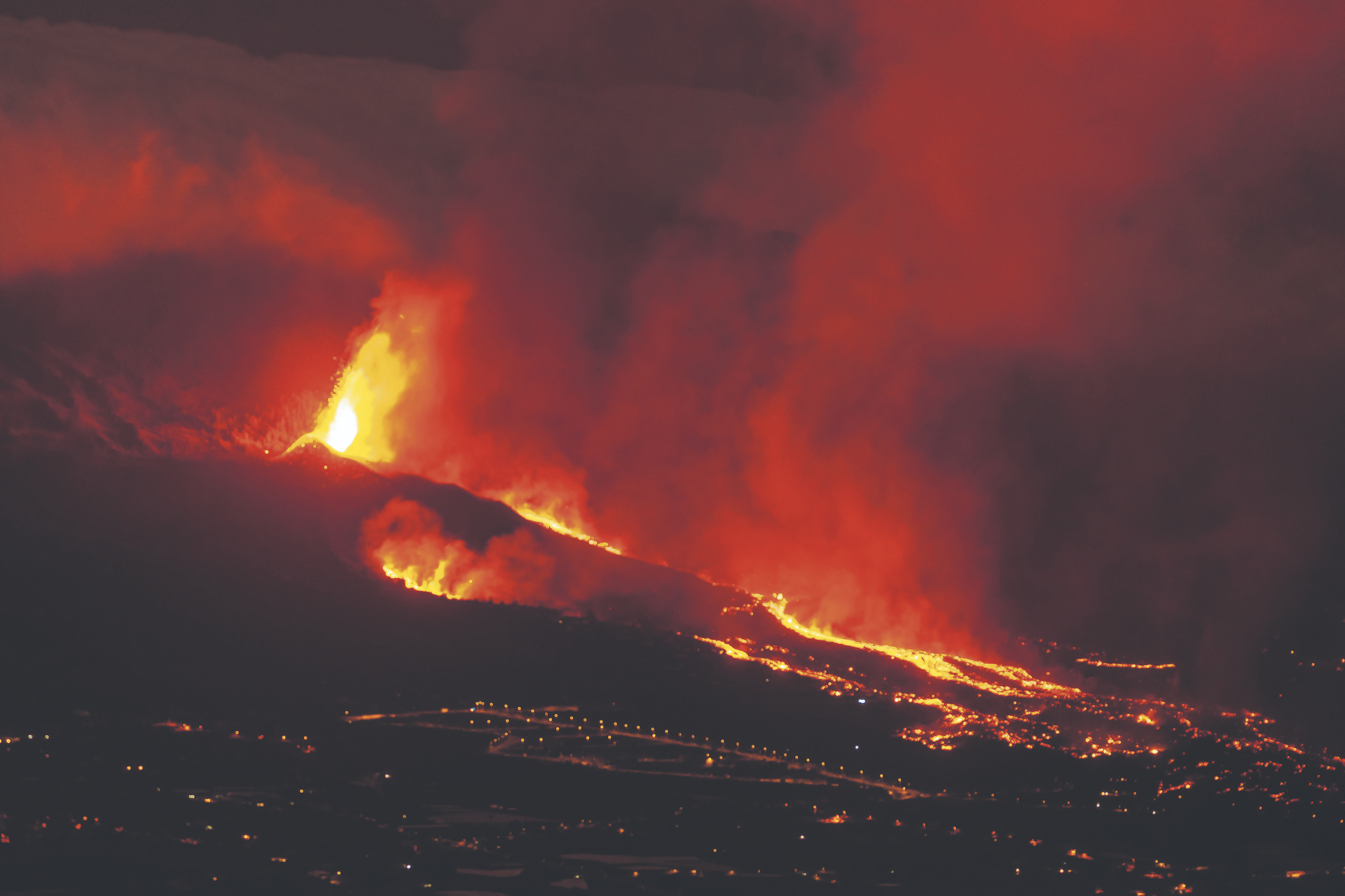 Zerstörte 1600 Gebäude: Vulkanausbruch auf der Kanareninsel La Palma im Herbst 2021