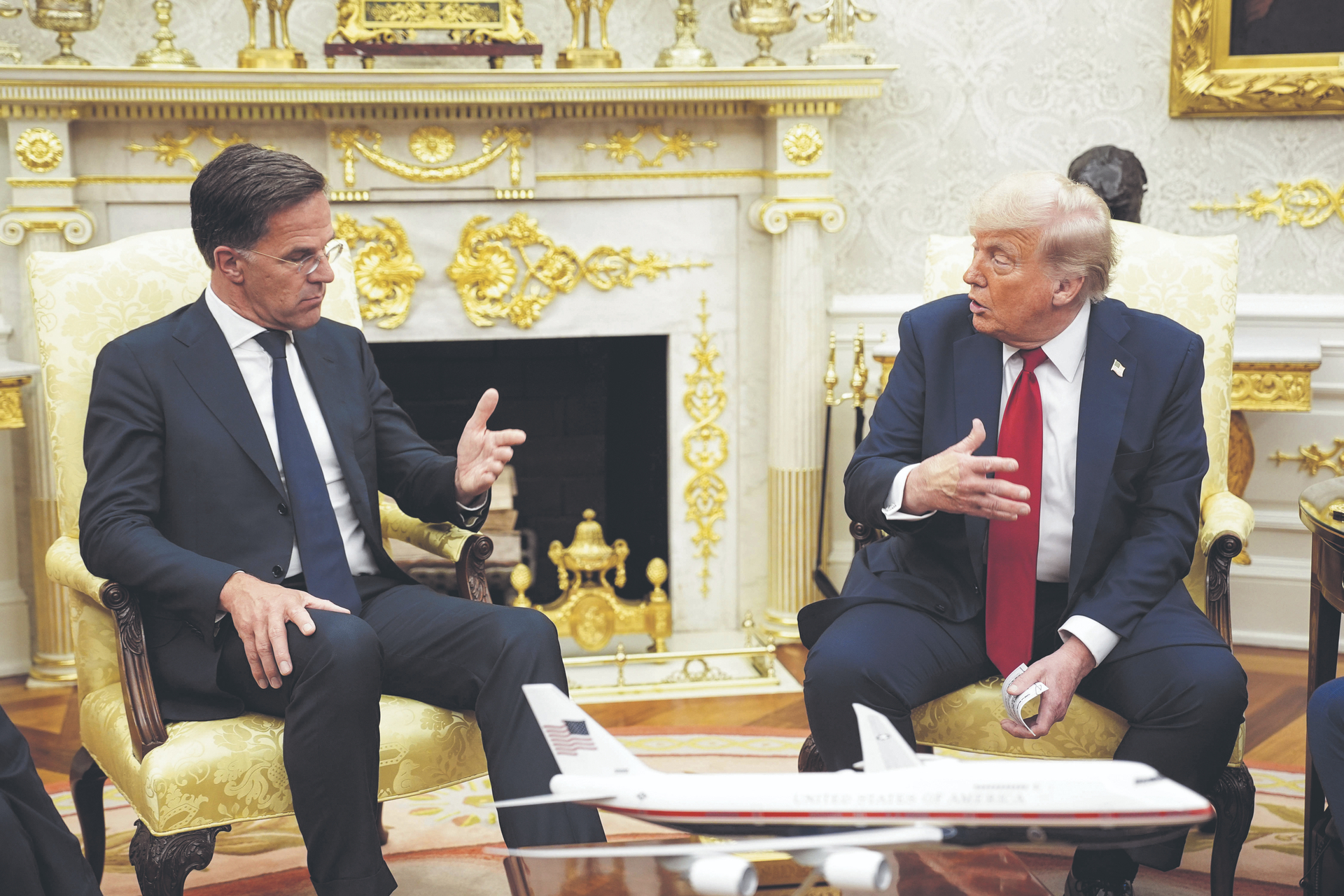 Von Russland enttäuscht: US-Präsident Trump, hier im Gespräch mit NATO-Generalsekretär Mark Rutte