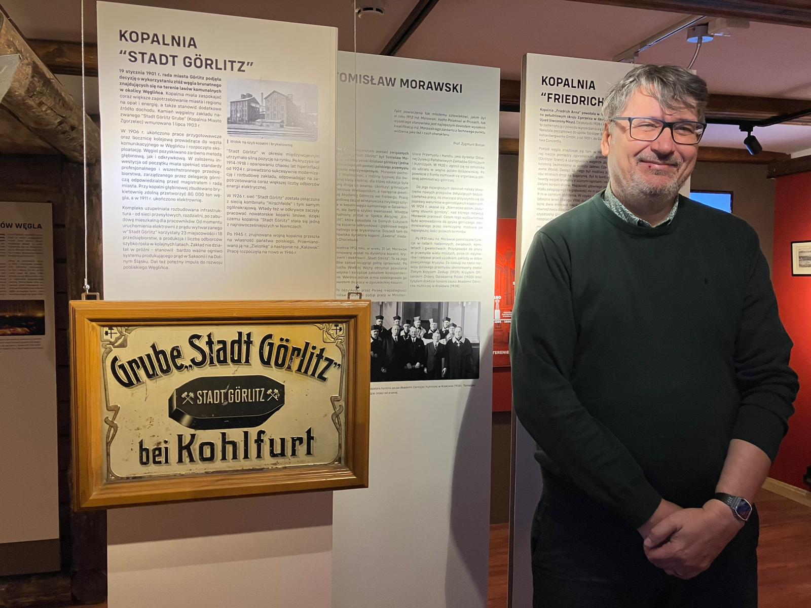 Ist zu Recht stolz auf seine neue Präsentation: Piotr Arcimowicz, Chef des Lausitzermuseums, wo eine Ausstellung den Bergbau behandelt