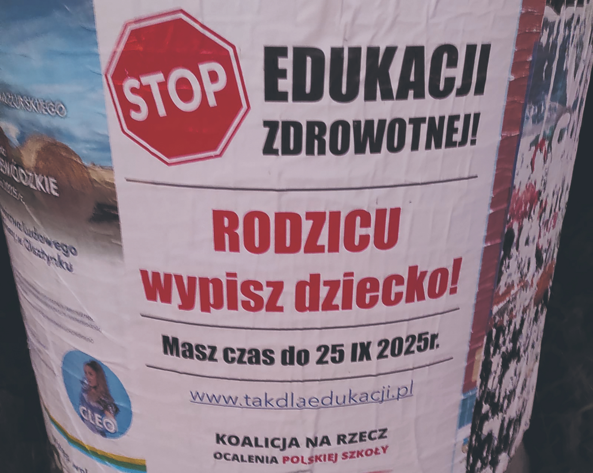 Ein deutliches Zeichen gegen das Fach „Gesundheitsbildung“: Plakat in Allenstein