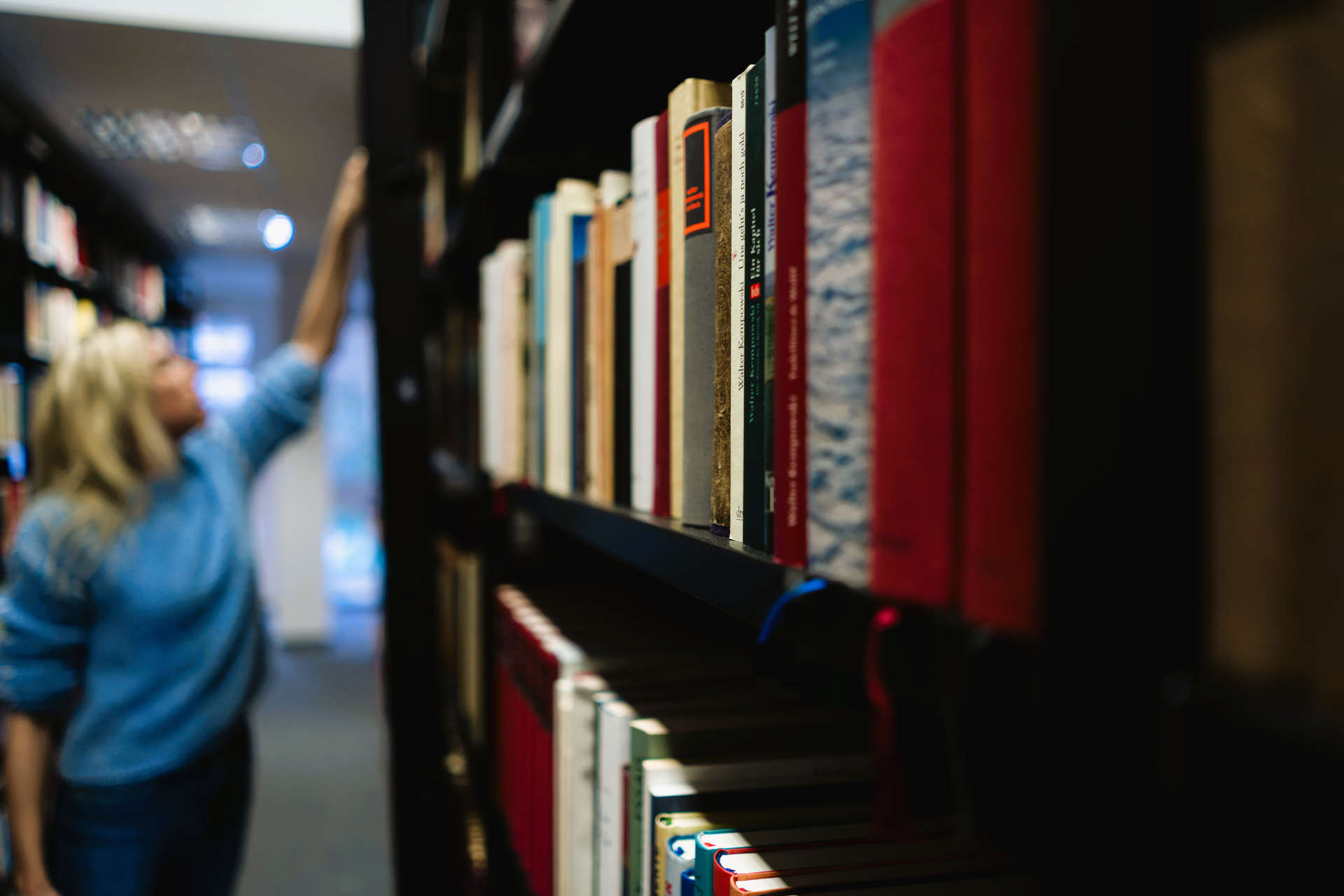 Bald unauffindbar? 35.000 Bände sollen einer digitalen Löschung durch den Gemeinsamen Bibliotheksverbund zum Opfer fallen