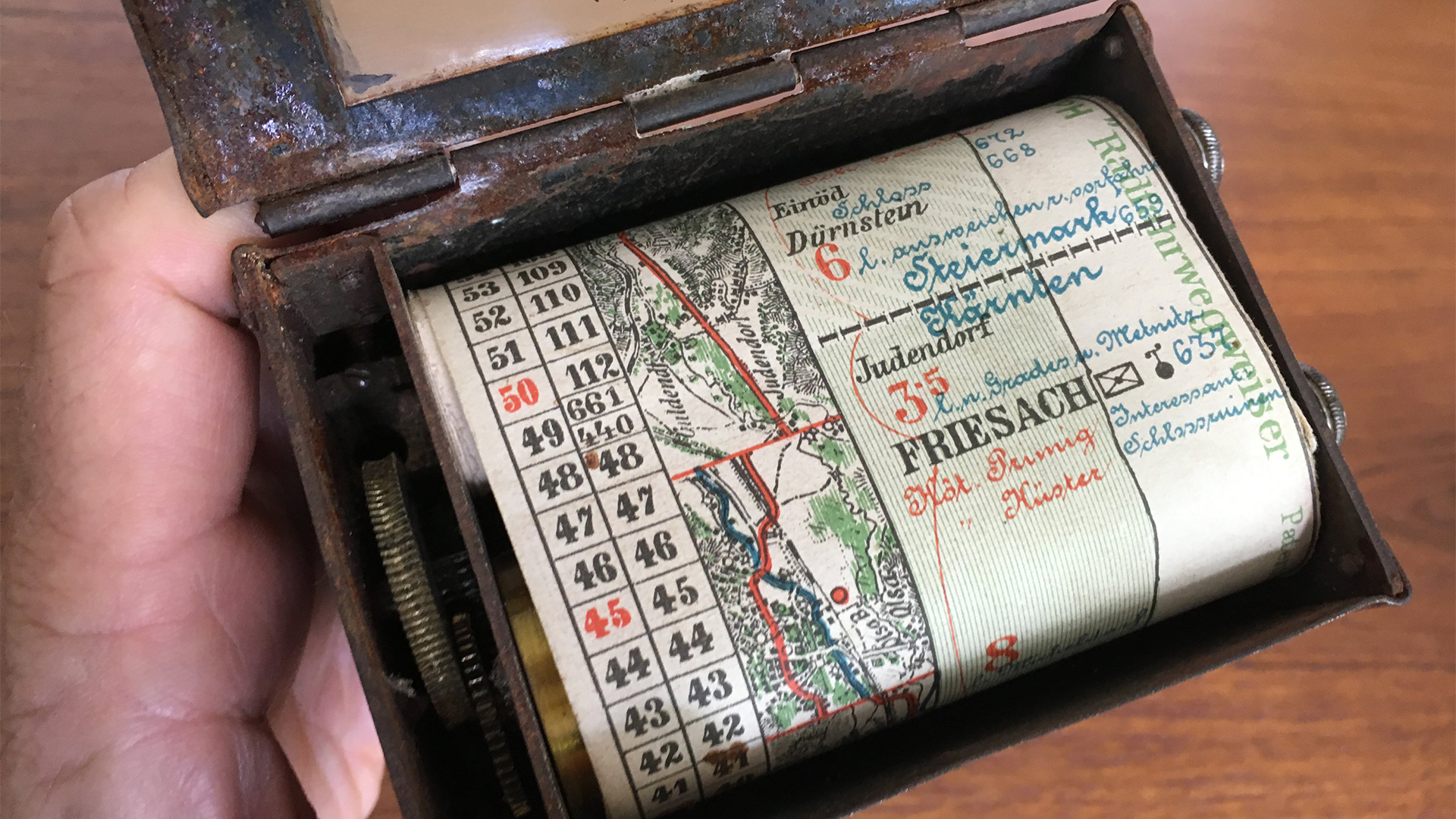 Genauso handlich wie ein heutiges „Navi“: Ein Locograph von 1898