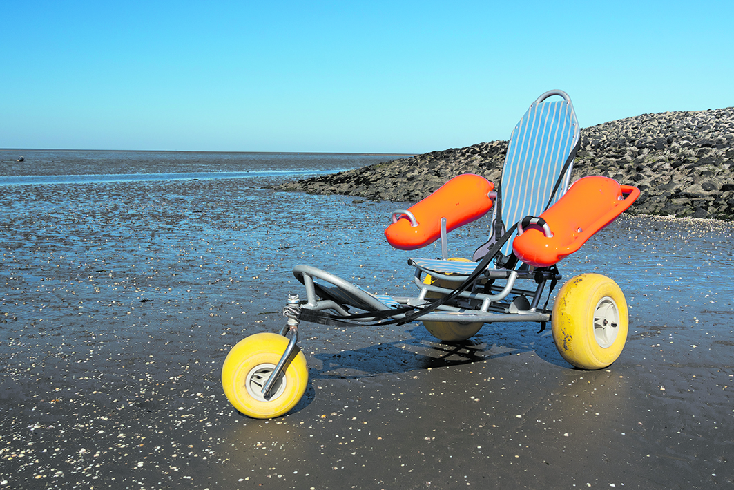 Reisen-mit-Behinderungen-Mit-dem-Rollstuhl-durchs-Watt