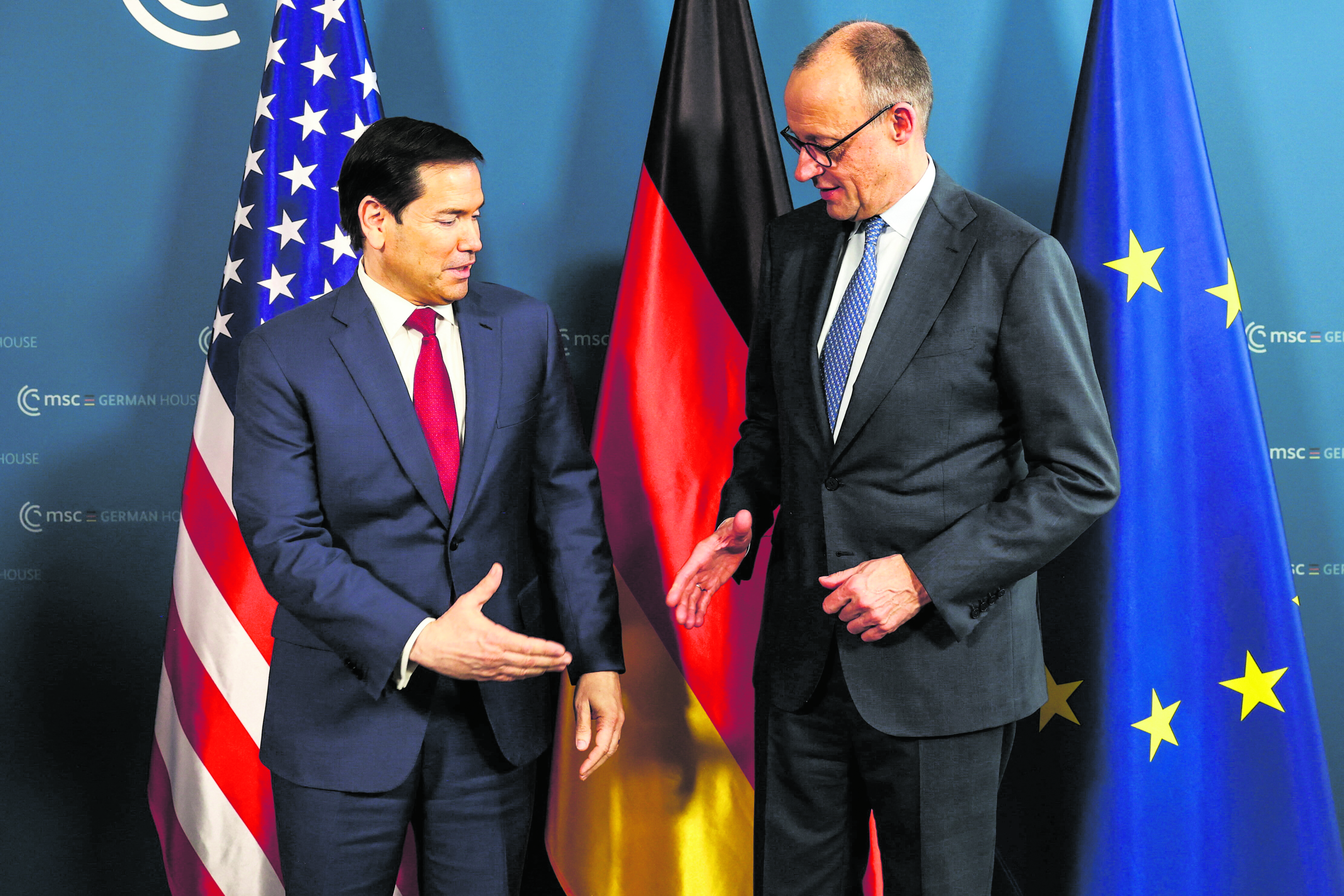 Reichten sich freundschaftlich verbunden die Hände: US-Außenminister Marco Rubio und Bundeskanzler Friedrich Merz