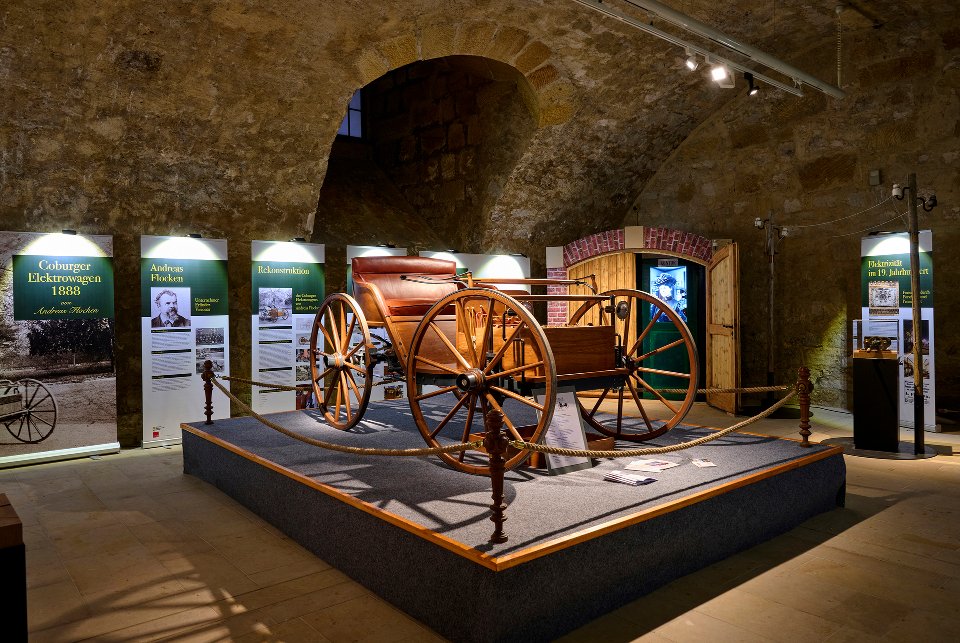 Ein wegweisender Oldtimer der E-Mobilität auf der Jubiläumsausstellung: Der Coburger Elektrowagen 1888 von Andreas Flocken