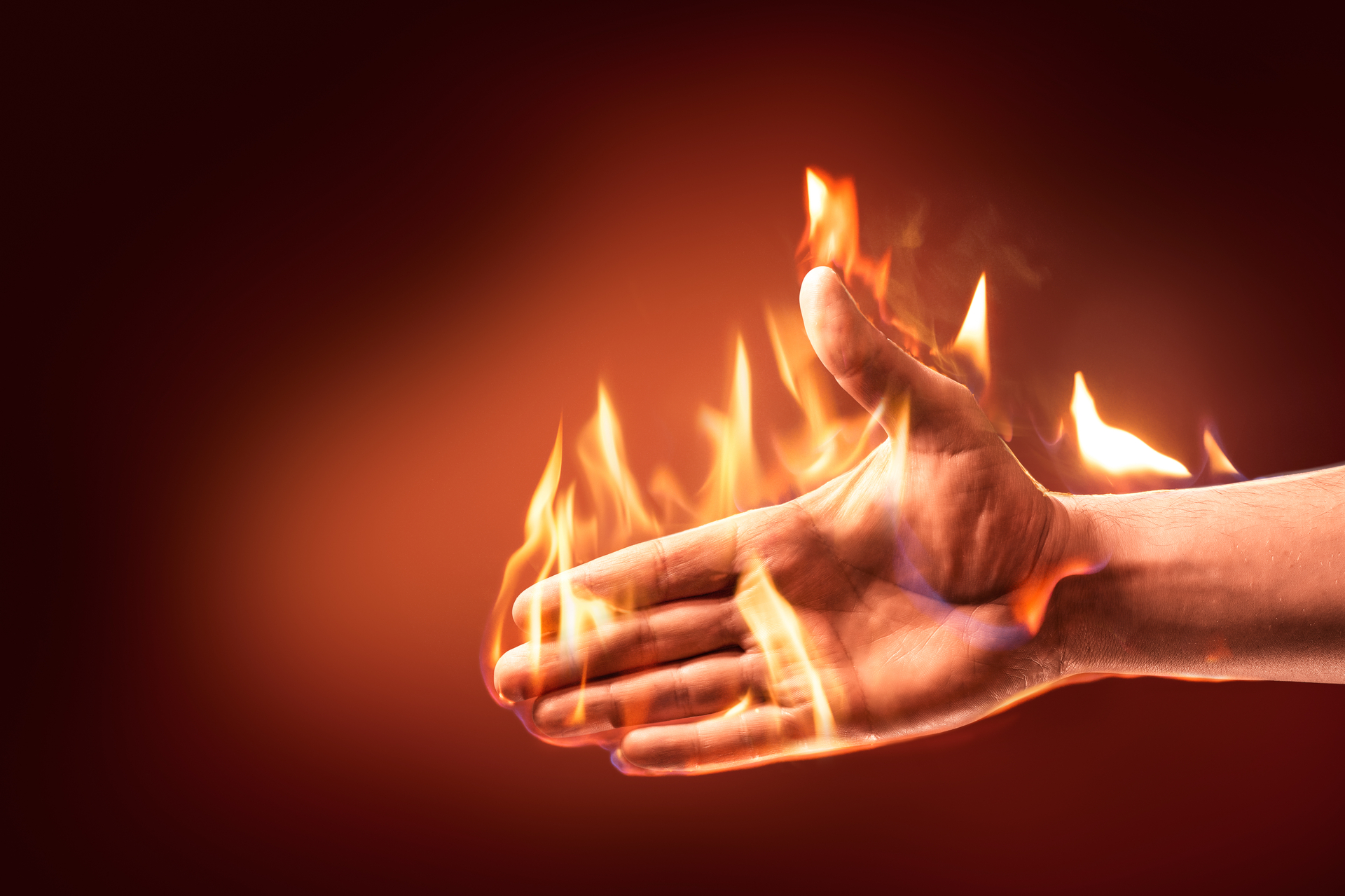 Bei so manchen Kompromissen macht man einen Pakt mit dem vermeintlichen Teufel, bei dem man sich auch die Finger verbrennen kann.