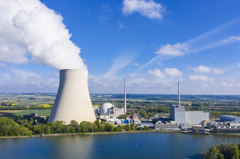 Soll wie andere Kraftwerke der Energiewende zum Opfer fallen: Das Akw Isar II in Bayern